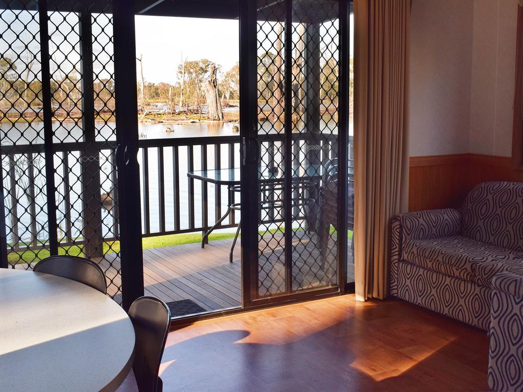 Cohuna Waterfront Holiday Park 외부 사진
