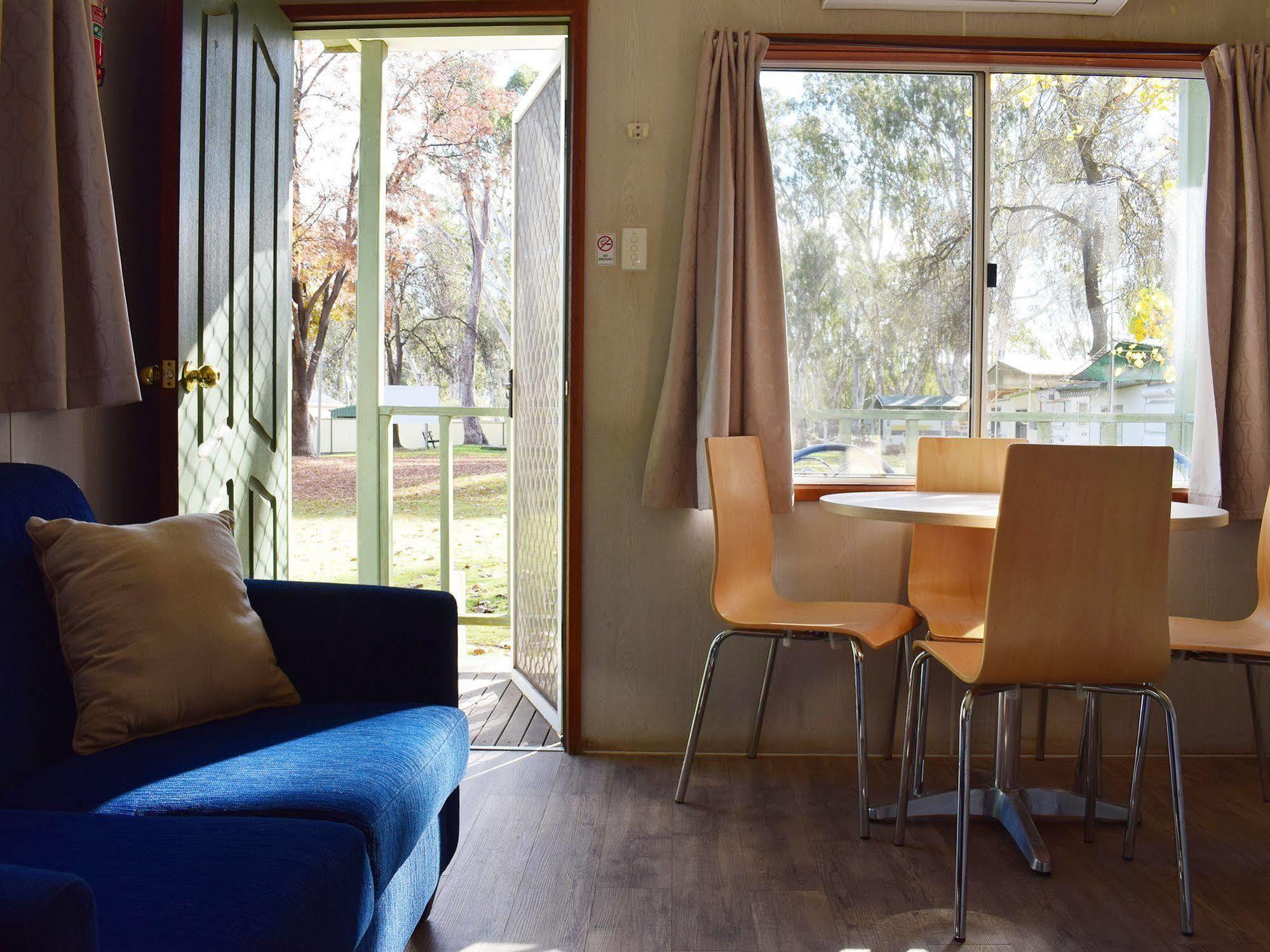 Cohuna Waterfront Holiday Park 외부 사진