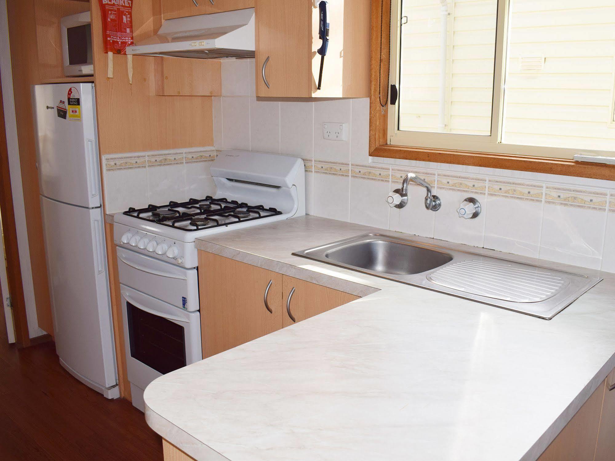 Cohuna Waterfront Holiday Park 외부 사진